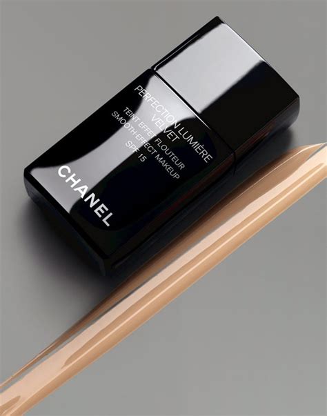 chanel perfection lumiere velvet foundation shades|review of chanel velvet foundation.